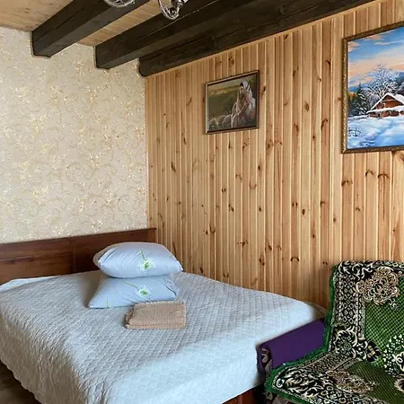 Три Богатирі Apartman